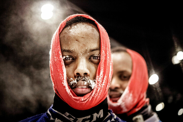 Mohammed och hans kompisar i Somaliabandy tränar i minus 21 grader i Borlänge.