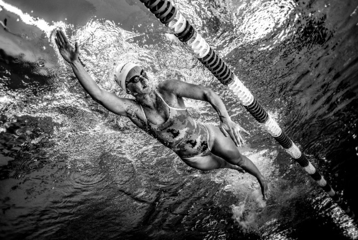Parasportstjärnan Maja Reichards är helt blind, men i simbassängen är hon en av världens bästa.