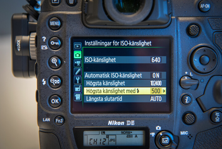 Med det nya menyvalet under ISO-inställningar kan man nu välja max-ISO vid fotografering med blixt.