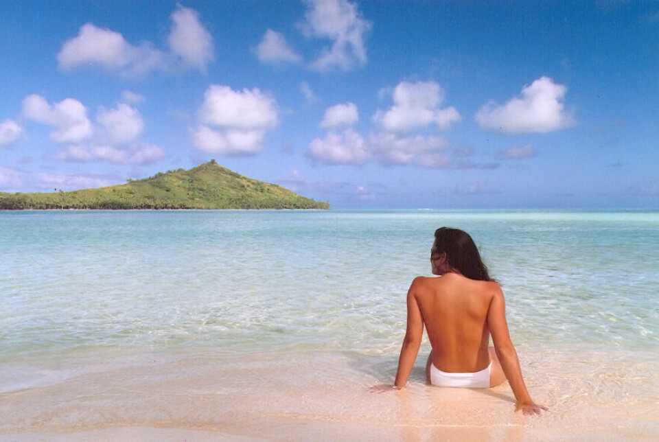 Världens första Photoshoppade bild. Bilden är tagen av grundaren Thomas Knoll, som har fotat sin fru Jennifer. Bilden användes som testfoto för att visa programmets funktioner.