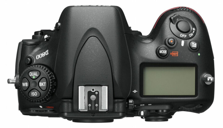 Designen på Nikon D800 är mycket lik den hos D700, med några få justeringar.