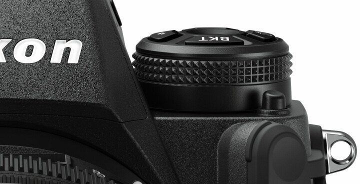 Reglaget på kamerans ovansida som Nikon kallar 'Tre kungar' hos exempelvis D6 – har det månne blivit 'Fyra kungar' hos Nikon Z9?