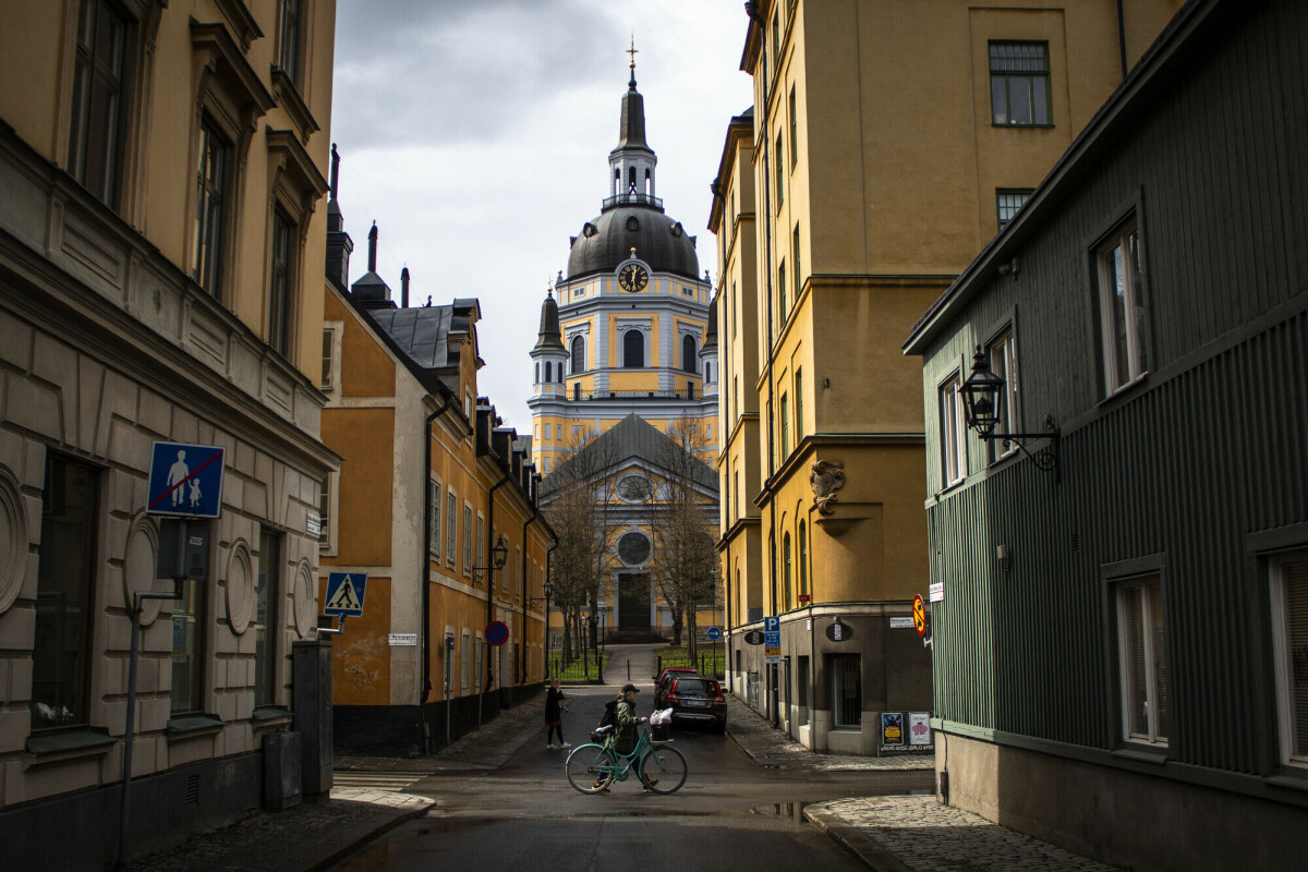 Lättanvända. Båda kamerorna är väldigt lätta att förstå sig på att och komma igång med. Riktigt bra kameror för att lära sig grunderna med fotografering.
Canon EOS 4000D. 1/1000 s, f/3,5, ISO 100