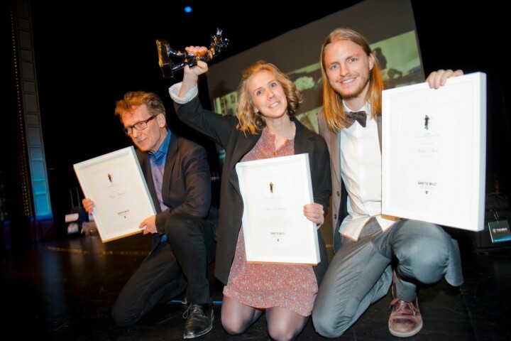 Vinnarna i Årets Bildreportage Sverige 2014. Från vänster: Roger Turesson, Anna Tärnhuvud och Robin Aron. Foto: Sara Strandlund