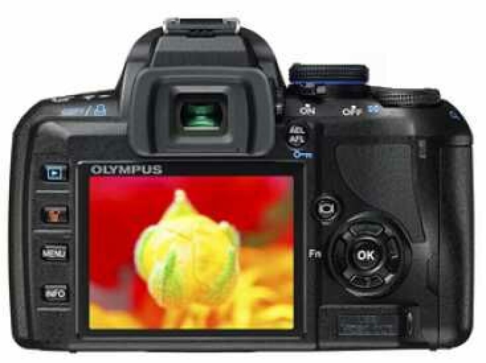 Olympus E-450 Appareil photo numérique Reflex 10 Mpix Kit + Objectif 14 Olympus E-450 Appareil photo numérique Reflex 10 Mpix Kit + Objectif 14