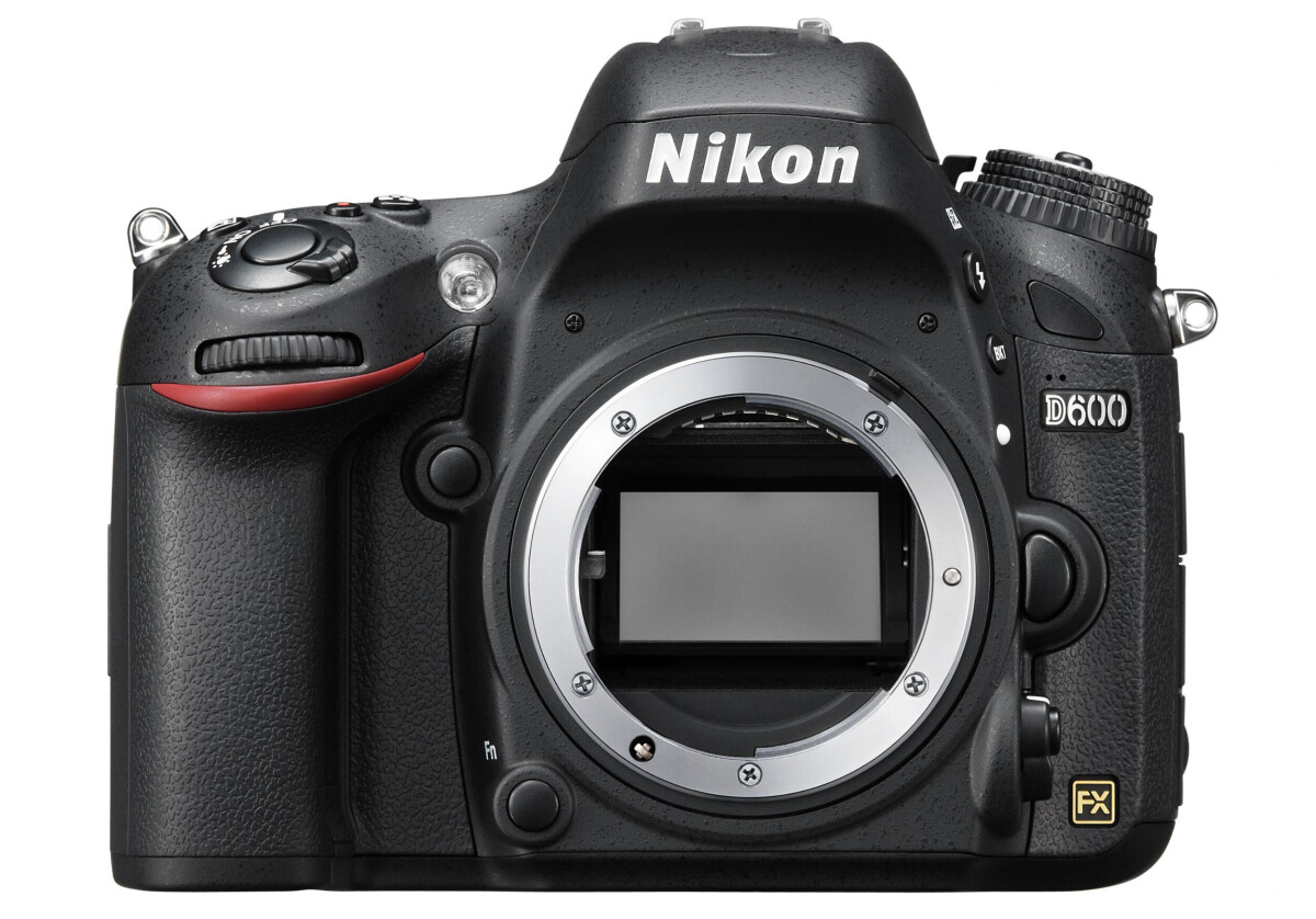Nikon erbjuder gratis slutarbyte på D600