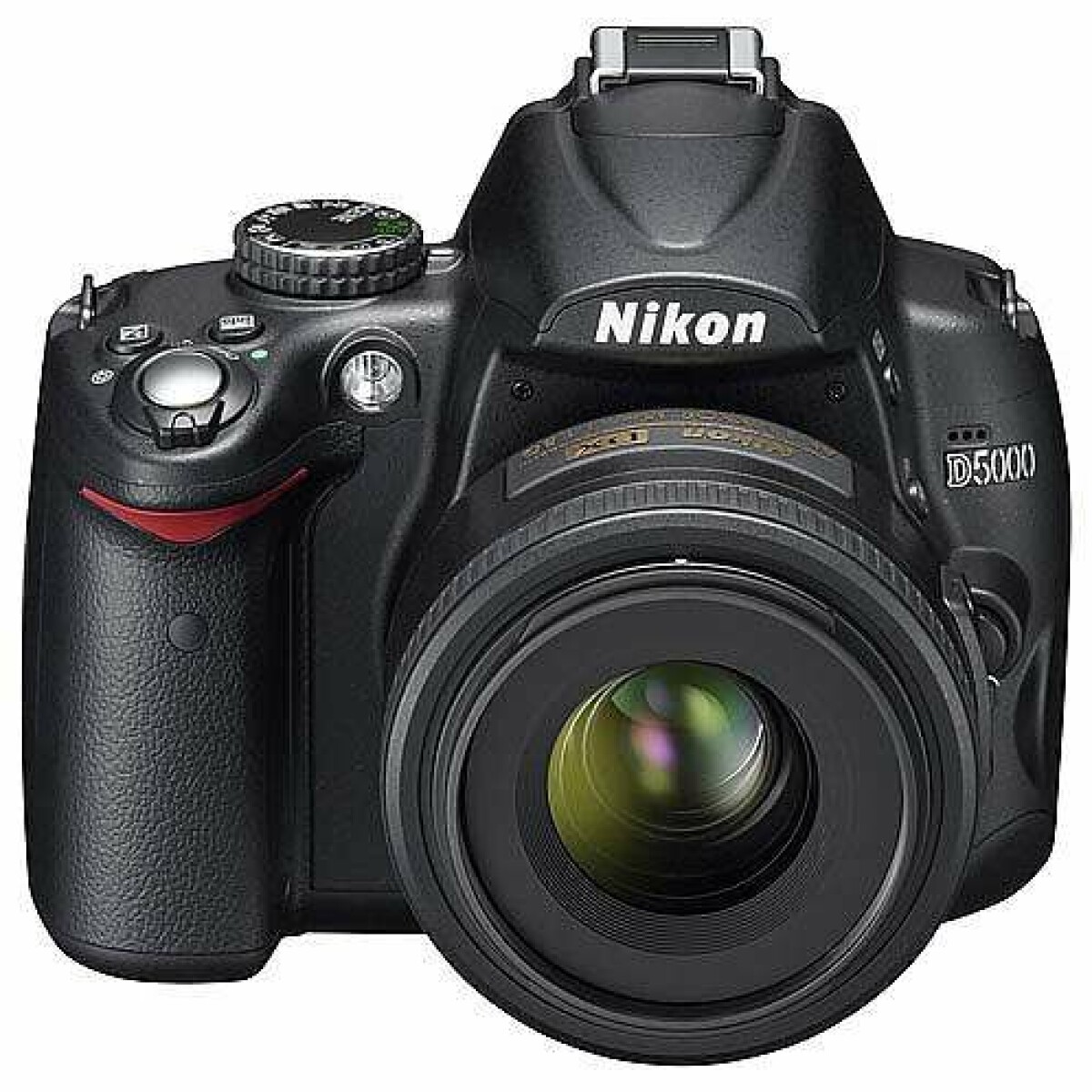 Nikon D5000 - bantad D90 med rörlig skärm