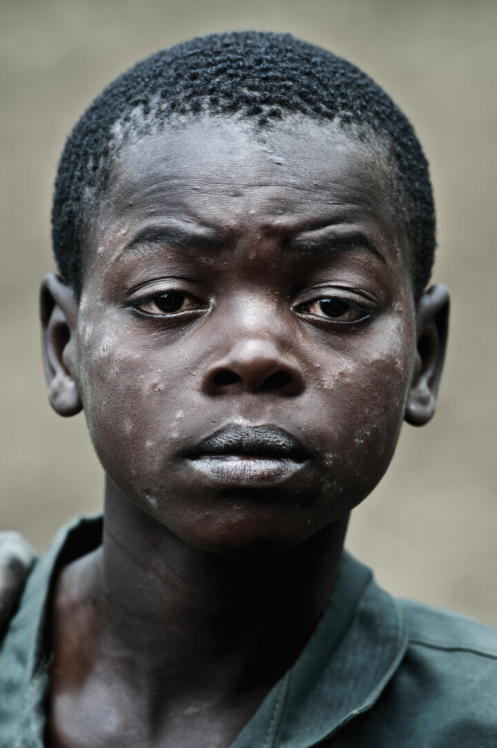 Pojke i Rwanda.rnFoto: Mattias Klum