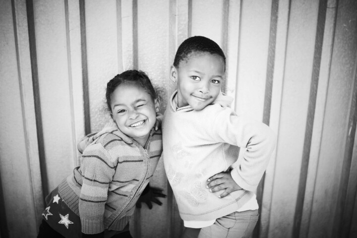 När Julia Ekman reste till Sydafrika för att arbeta som volontär på ett barnhem, passade hon även på att fotografera barnen. Foto: Julia Ekman