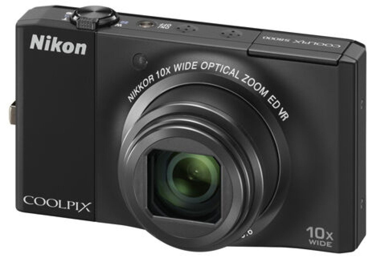 Test: Nikon Coolpix S8000 - Liten kamera prickar in tre måsten