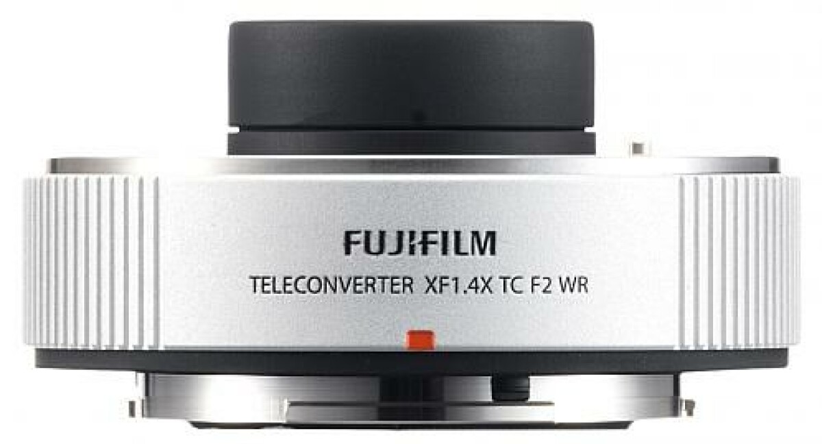 Två nya objektiv från Fujifilm: 200mm f/2 och 8–16mm f/2,8