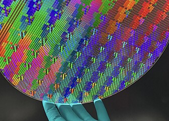 Canon utvecklar metalens-teknik