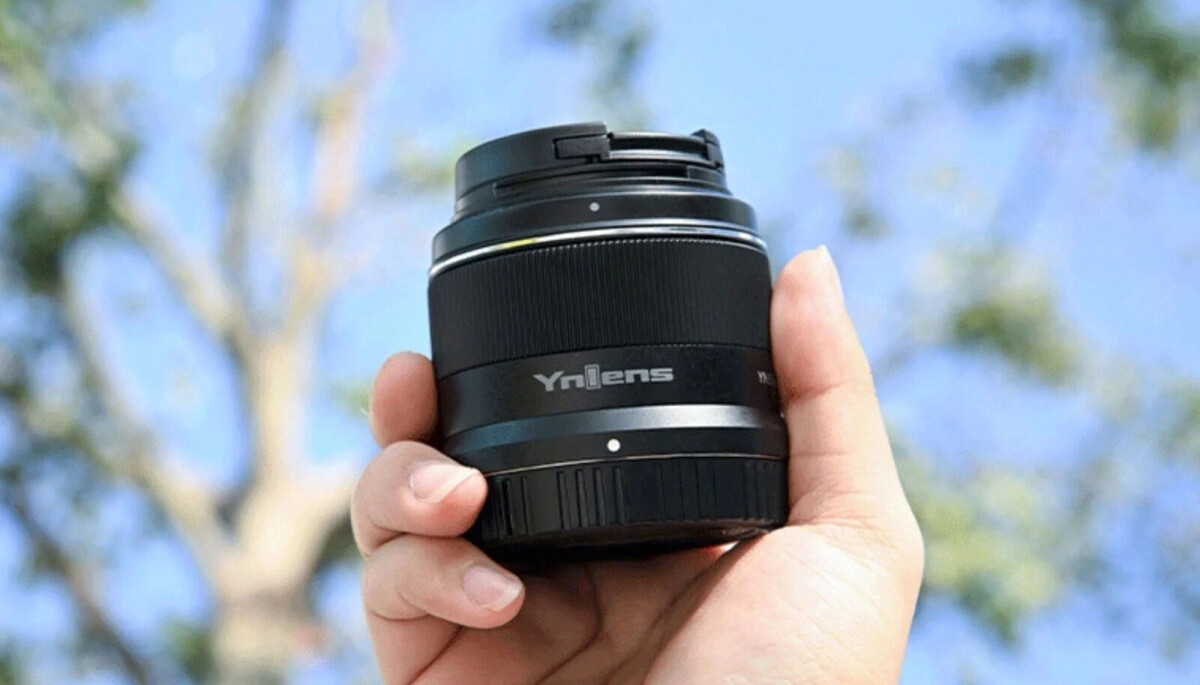 Yongnuo YN 50mm f/1,8 Z DA DSM för Nikon Z DX väger 148 gram