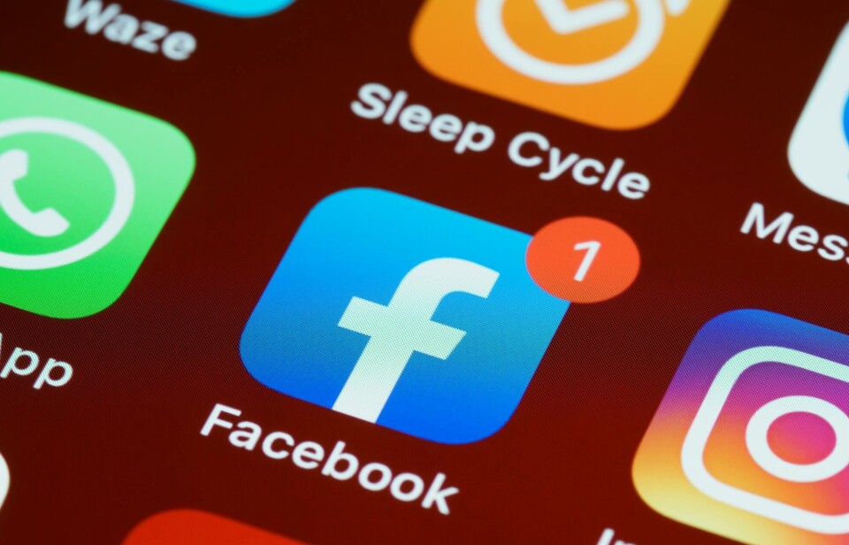 Hindra Facebook att använda dina bilder för AI-träning – så gör du