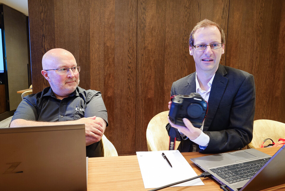 Mark Fensome, Senior Product Specialist, Canon Europe och John Maurice, Product Marketing Manager, Canon Europe.