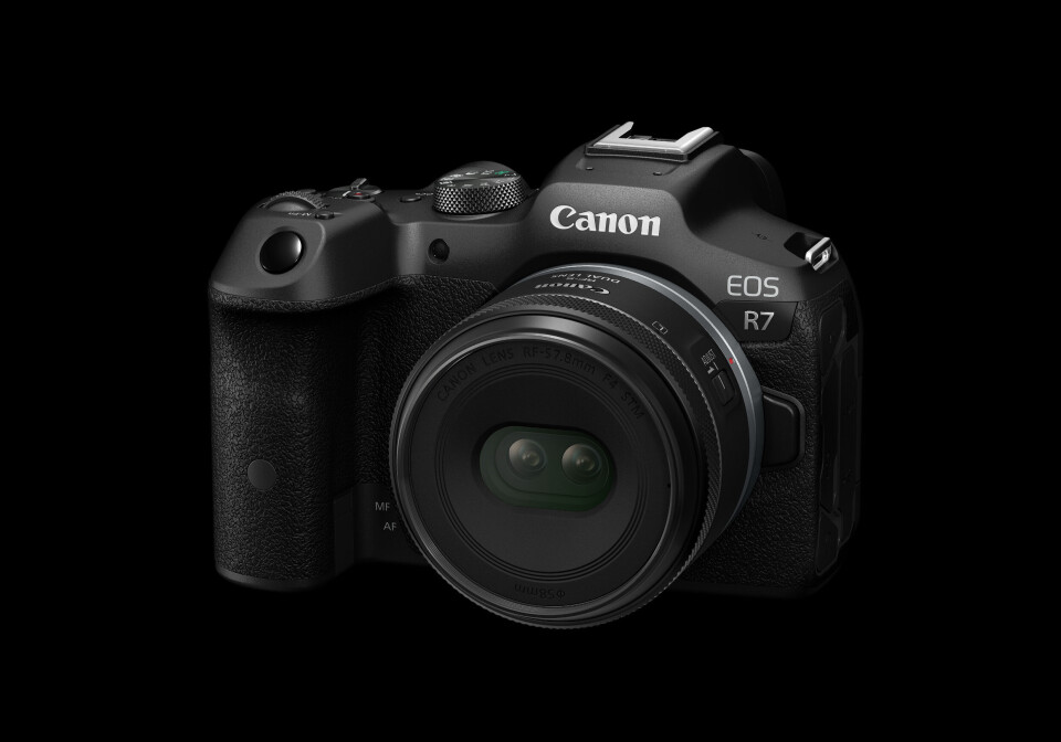 Canon RF-S 7,8mm F4 STM Dual – filma eller fotografera i 3D för VR