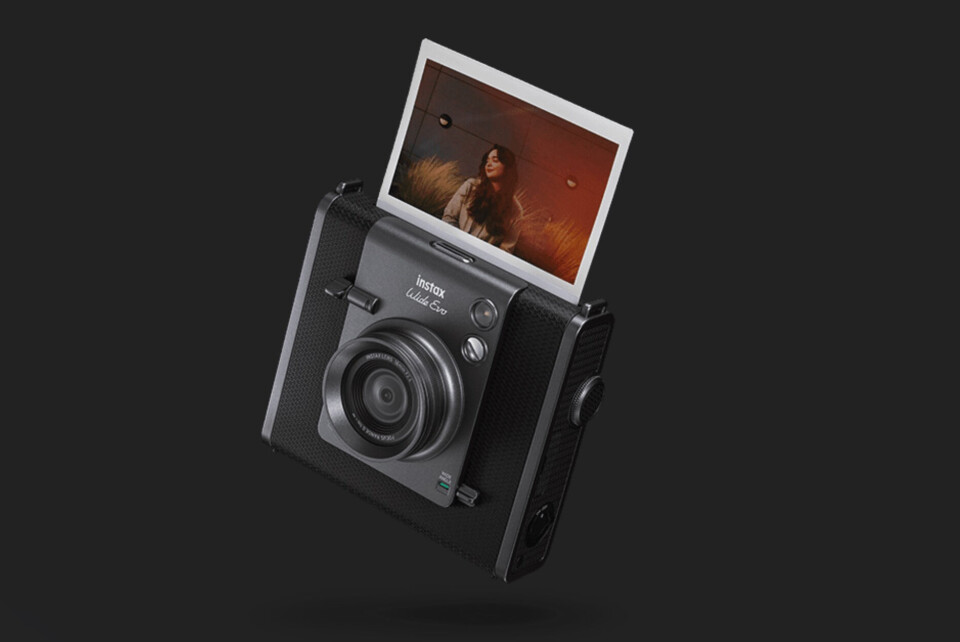 Fujifilm Instax Wide Evo – teknikfylld direktbildskamera