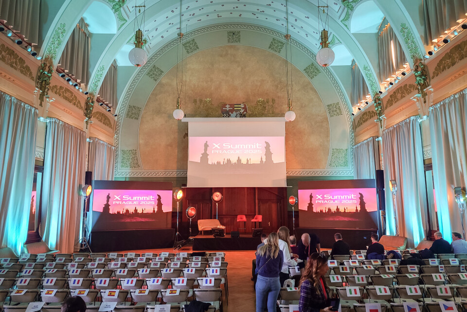 JUST NU: Fujifilm X Summit i Prag – nya Fujifilm GFX 100RF släppt