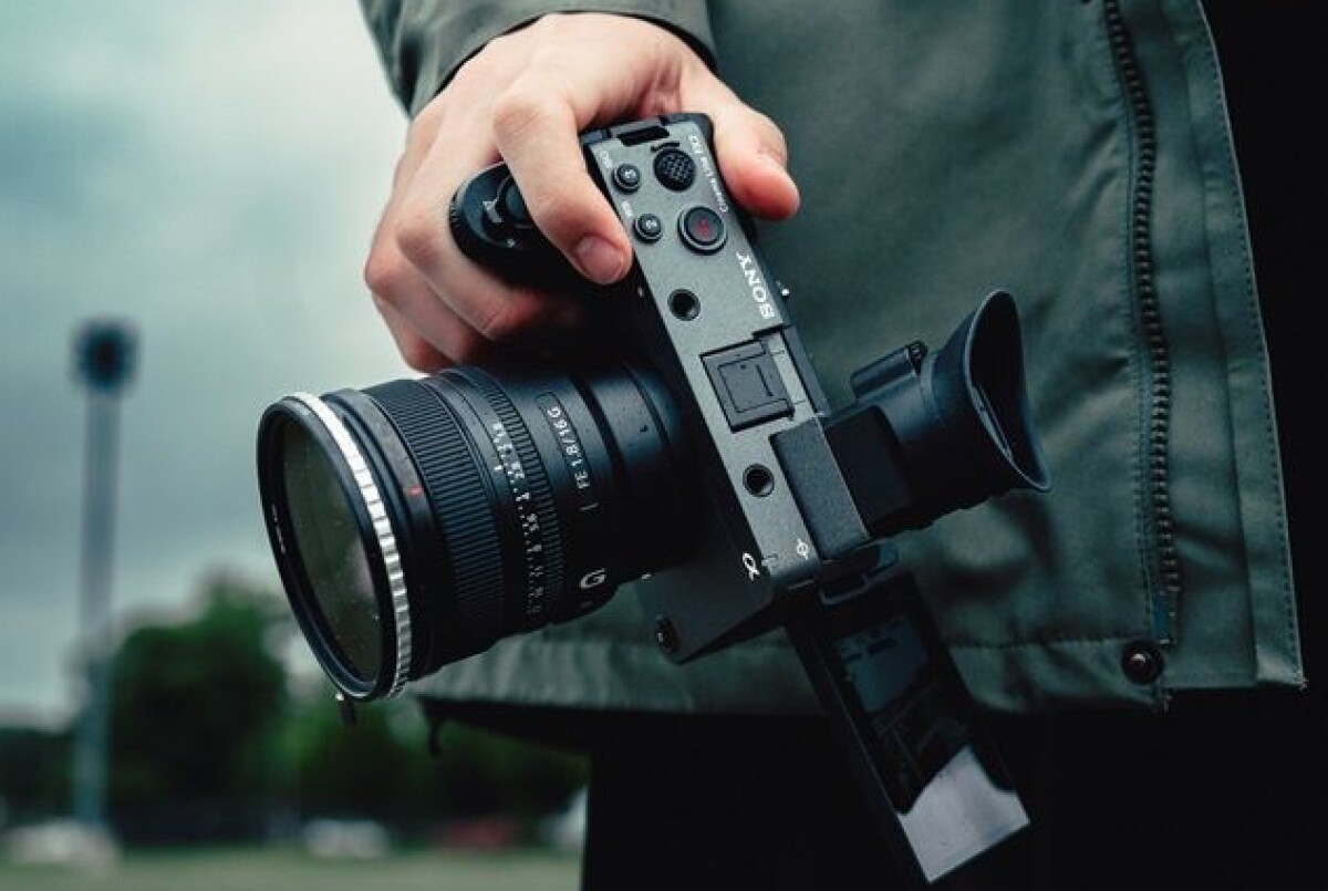 Sony FX2 – funktionsfylld instegskamera i Sonys cinema-segment
