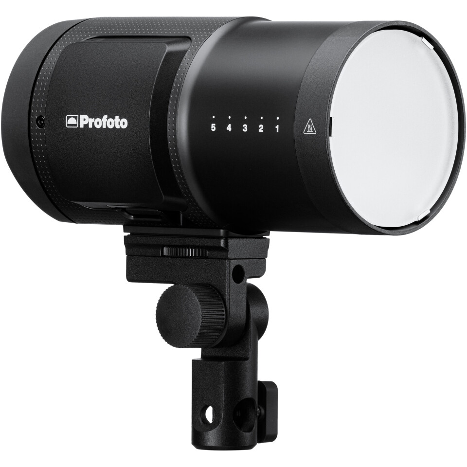 Profoto B20.