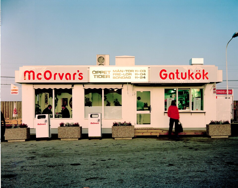 McOrvars gatukök vid E4-rondellen, Norrköping, 1992.