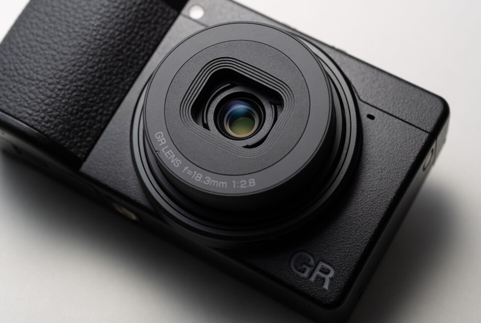 Ricoh GR IV släppt – 25 megapixlar och snabbare prestanda