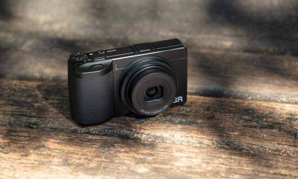 Ricoh GR IV släppt – 25 megapixlar och snabbare prestanda